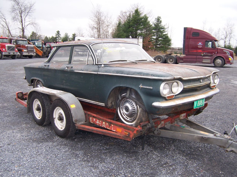 Illustration for article titled The Oldest 24 Hours Of LeMons Car Yet: UDMan's 1963 Corvair